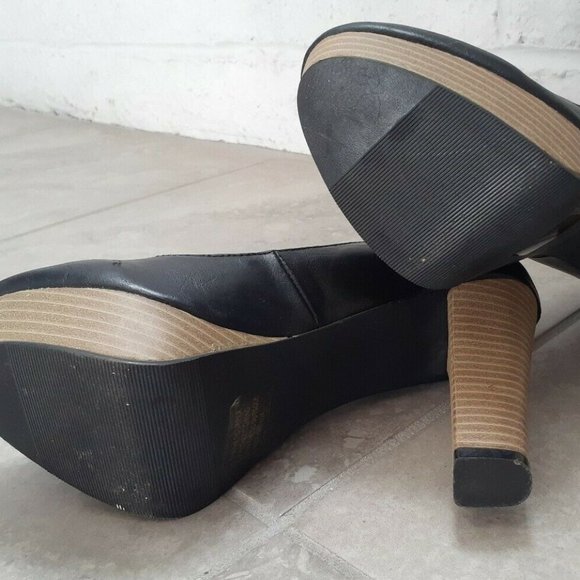 rue 21 Black High Heel Platform Shoe sz 8/9 Faux Leather Pumps Stacked Heels - Picture 4 of 10
